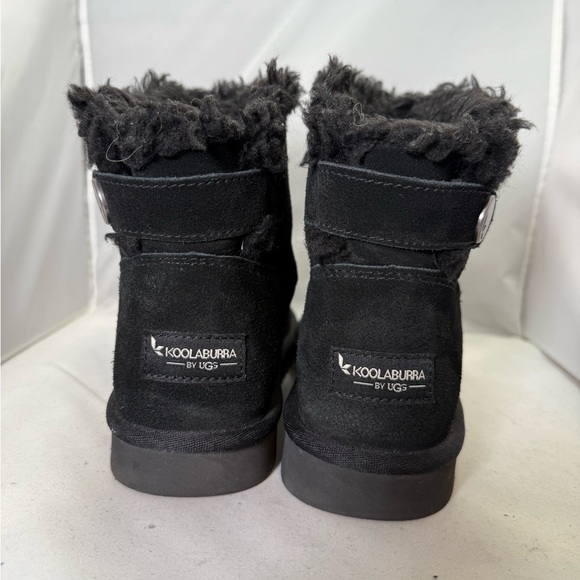 UGG Koolaburra "Jordina" Button Mini Boots
Size 9
Color Black - Picture 4 of 7
